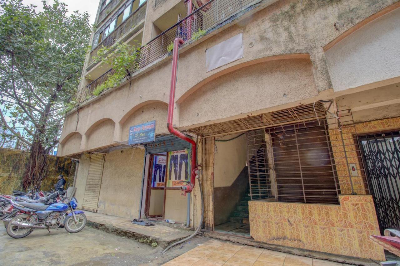 Hotel Della Comfort Near Ambreshwar Shiv Mandir, Ambernath Amarnath Exterior photo