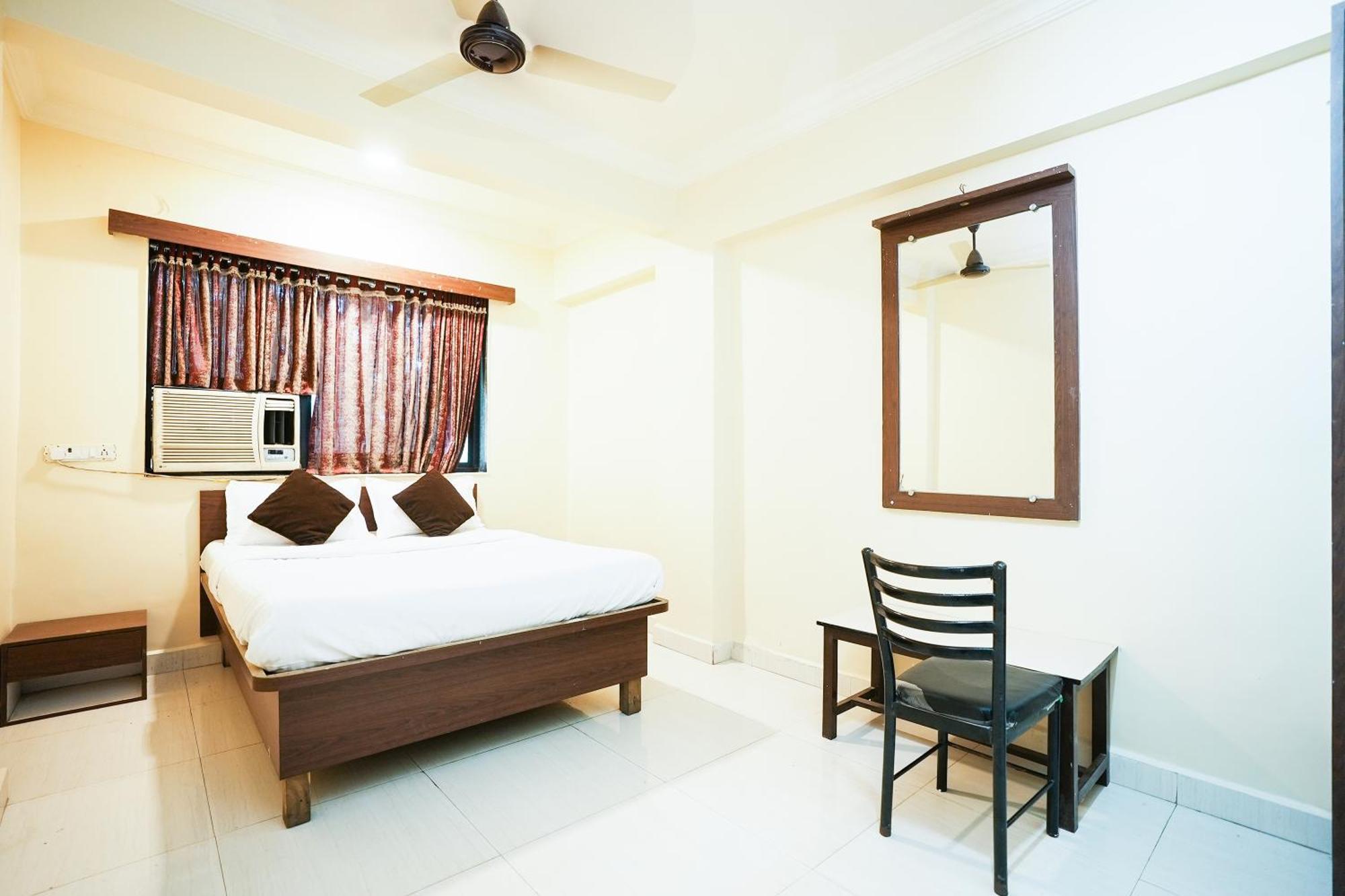 Hotel Della Comfort Near Ambreshwar Shiv Mandir, Ambernath Amarnath Exterior photo
